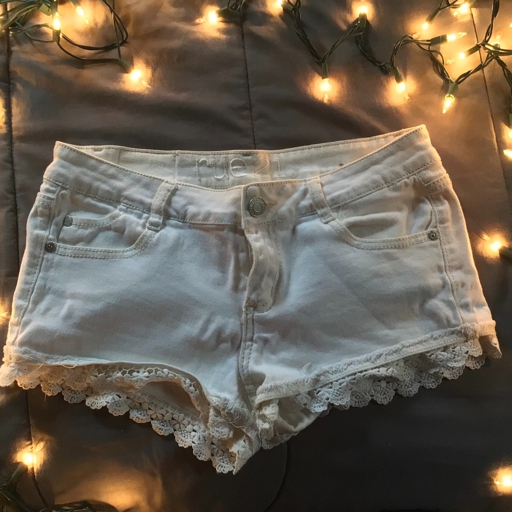 Rue 21 shorts, white size 7/8